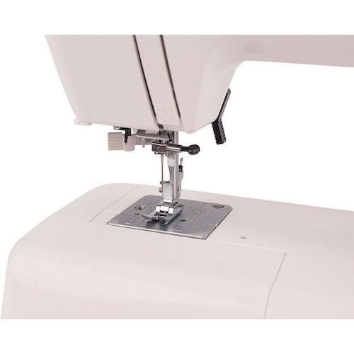 Электромеханическая швейная машина JANOME 1225 S